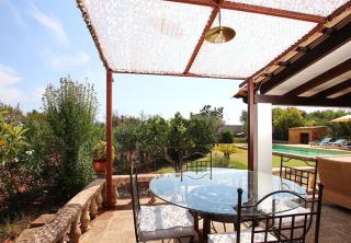 Charming villa for two people by Renthousing - 2