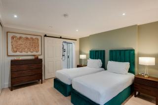 REFURBISHED Jan 26 - Meridian Place - Sleeps 7 - Bristol - 0