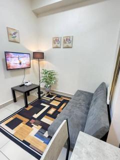 Private Modern Queen Suite 2pax Mesahill - 4