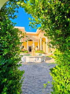 Бутиков хотел History - 8