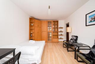 Bielany Urban Living Apartment by BookingHost - 6