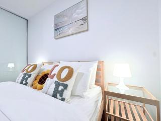 one bedroom apartment CBD Casino shopping center free P - 5