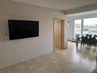 Penthouse at Cologne Cathedral - 7