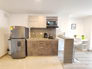 Moderno Apartamento con WiFi, Parking Privado y Cocina Completa Frente campus Universidad Santo Tomás - 4