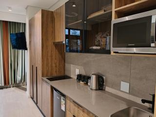 Comfort at 35 Menlyn Maine Residences - 3