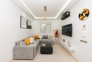 Red City Elegant Stay - 0