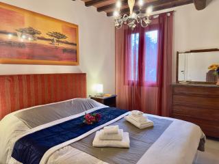 Casa Panorama on Top of the Hill in Tuscany - 4