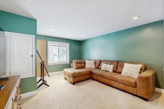 Middle Pines Chalet - 1