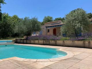 Grande maison avec piscine de 12 pers en Ardèche - 9