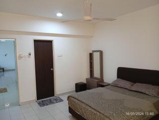 Seberang Jaya Family Pool Homestay Near Hospital 3 Bedroom Aircond 2 Bathroom & Family Room Aircond - Perai - 6