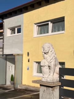 Zum Löwen Apartments - 5