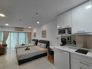 IHomes33 Summer Suites KLCC LRT, 2-4 Pax - 5