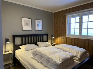 Modern 2-Bedroom Apartment In Ideal Location - 3
