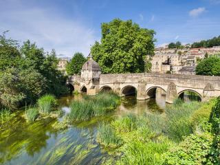 The Coach House - 15661 - 1
