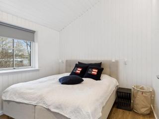 Holiday Home Loviisa - 850m from the sea by Interhome - 4
