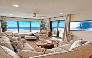2 king Oceanfront bedrooms just steps to the Ritz! - 1