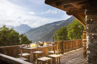 Luxurious 6-Bedroom Villa in Sainte-Foy-Tarentaise, France - 3