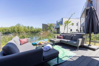 Mackintosh House ML41 HOT TUB Lakeside Spa - 9