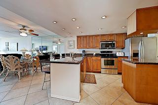 Coastal 2BR with Gulf Views, Pools and Sauna - 2