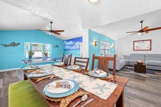 3 TVs Pool Spa W/D Netflix 20 mins to Airport A/C - 8