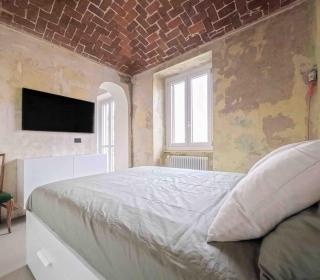unconventional apartment - Turin - 5