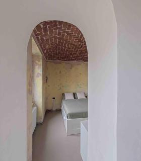 unconventional apartment - Turin - 9