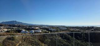 Mediterranean Vanian Views Penthouse - 2