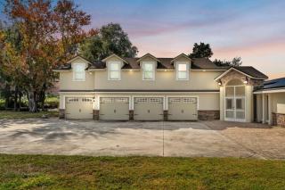 Lake Hamilton III - Heated Pool & Backyard Oasis ~ Kayaks ~ Lake Access ~ Theater ~ EV Charger - 1