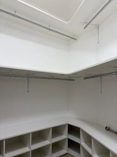 Complete and spacious apartment with garage and swimming pool - 3
