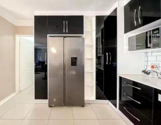 Have the entire House- Southgate - 6