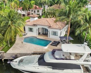 The Rendez-Vous Villa Waterfront - 0