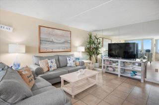 Beautiful Ocean Front Quay Unit with Indoor Pool! - 7