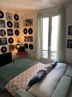 Private room, often full flat Paris 14th - 1