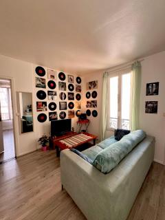Private room, often full flat Paris 14th - 9