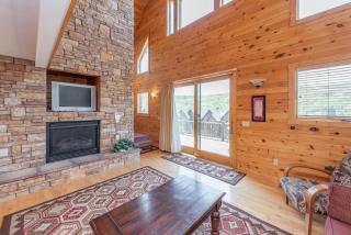 The Lodge at McHenry Cove Marina - 5