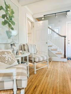 Charming Coastal Adult Retreat - 3