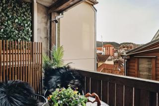 Central apartment building - 9