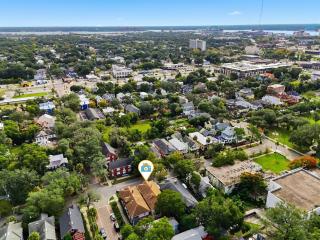 Stylish 3BR Stay in Springfield Jax - 5