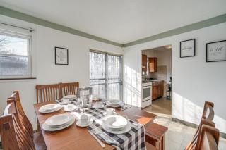 Red Line to Downtown! Inviting Home in Cleveland - 2