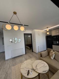 Downtown Comfort - 1