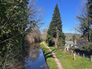 2 Bed in Llandetty oc-b30634 - 8