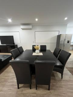 Premium Australind Retreat New Build - 4