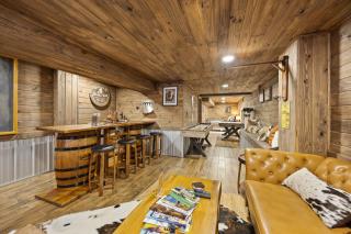 Bigfoots Lodge by the Lake - Dale Hollow Cabin with Sauna, Fire Pit, and Game Room - 0