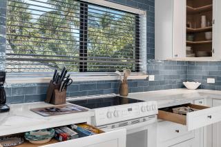 Art Deco Apt w Pool One Mile to Beach Pets Welcome - 3