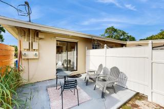 The Palms A - 8