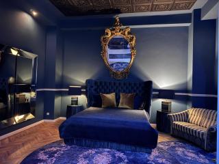 Goods for Friends - 6