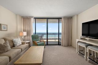 Century One-Beautiful 2 Bedroom / 2 Bathroom Condo Beachfront With Indoor Pool - 9