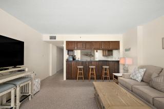 Century One-Beautiful 2 Bedroom / 2 Bathroom Condo Beachfront With Indoor Pool - 6