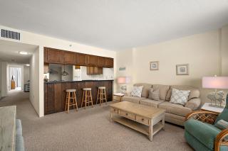 Century One-Beautiful 2 Bedroom / 2 Bathroom Condo Beachfront With Indoor Pool - 5