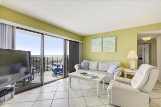Ocean Front 2 Bedroom with outdoor pool! - 8